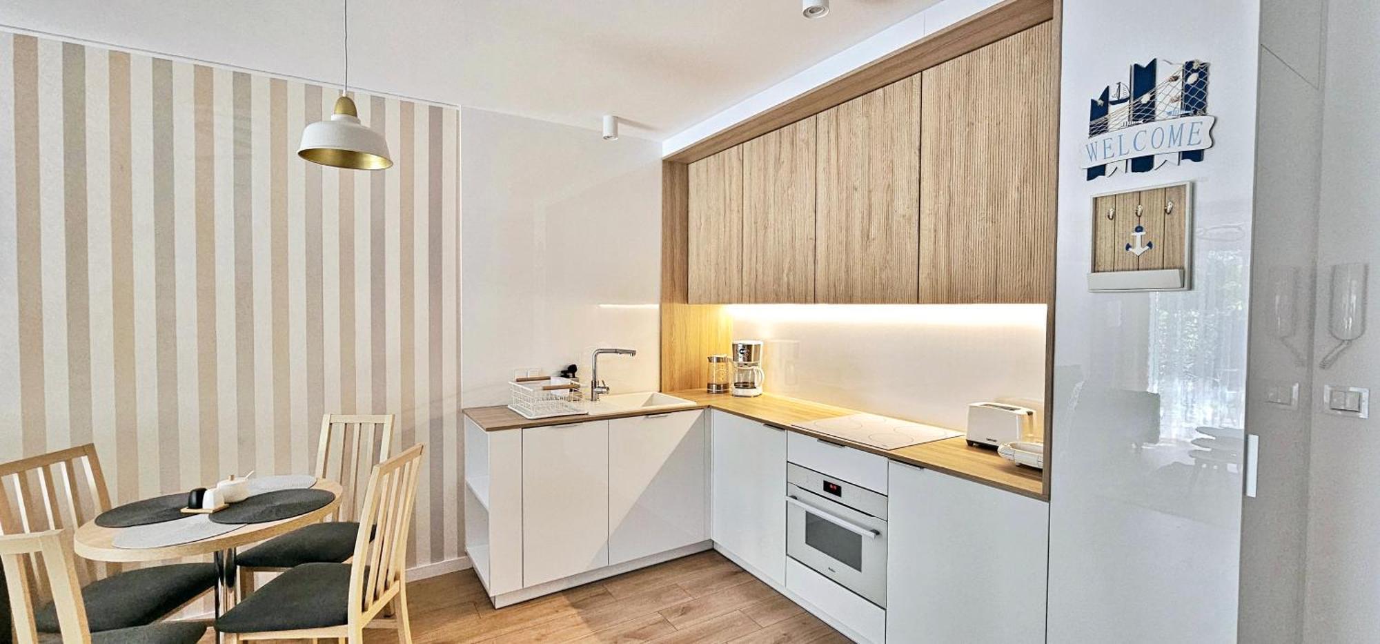 Apartament Whiteblue Kolobrzeg Z Duzym Ogrodkiem - 100 M Od Plazy! Whiteblue Kolberg Apartment Mit Grossem Garten - 100 M Vom Strand Entfernt! Whiteblue Kolobrzeg Apartman S Velkou Zahradou - 100 M Od Plaze! Exterior photo