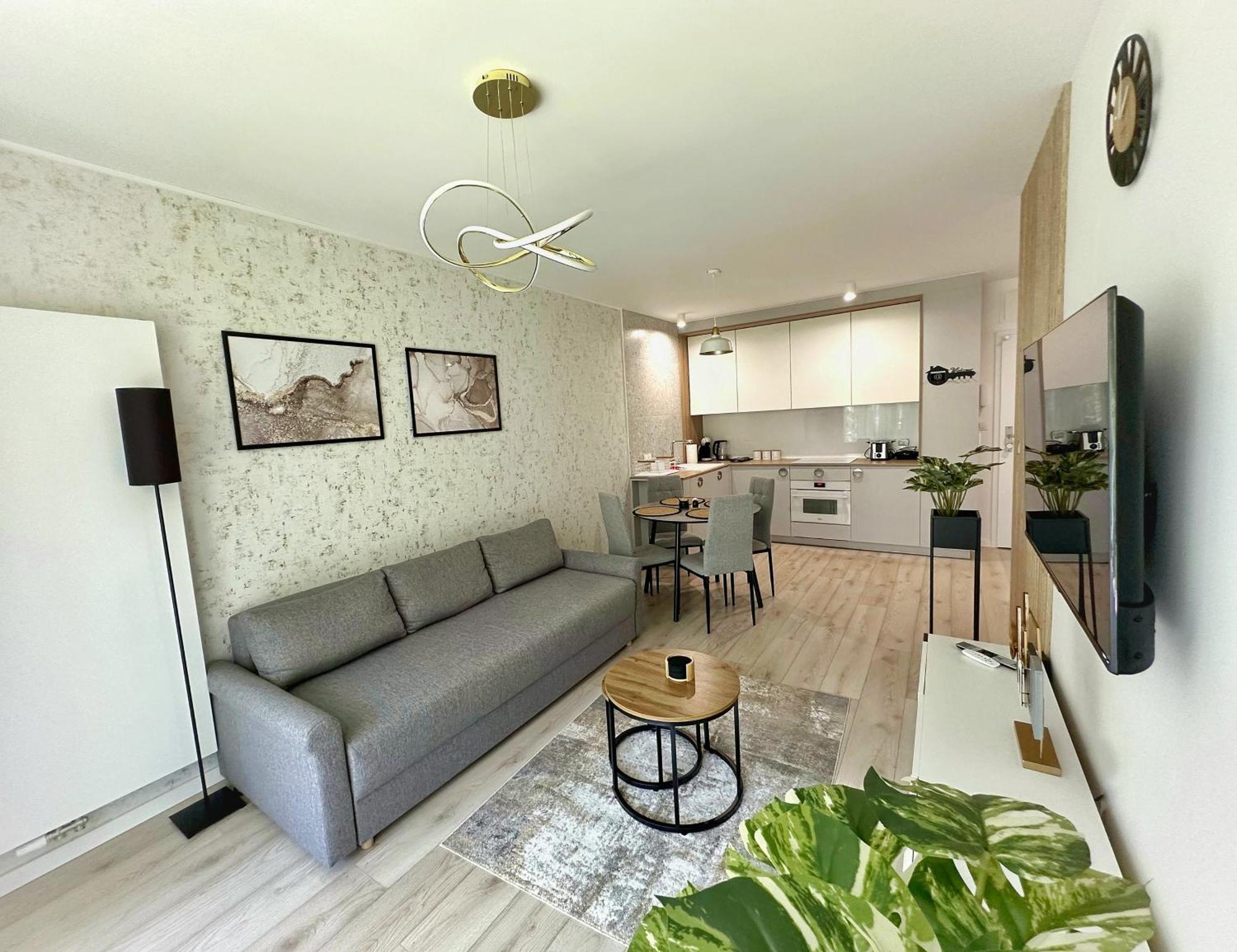 Apartament Whiteblue Kolobrzeg Z Duzym Ogrodkiem - 100 M Od Plazy! Whiteblue Kolberg Apartment Mit Grossem Garten - 100 M Vom Strand Entfernt! Whiteblue Kolobrzeg Apartman S Velkou Zahradou - 100 M Od Plaze! Exterior photo